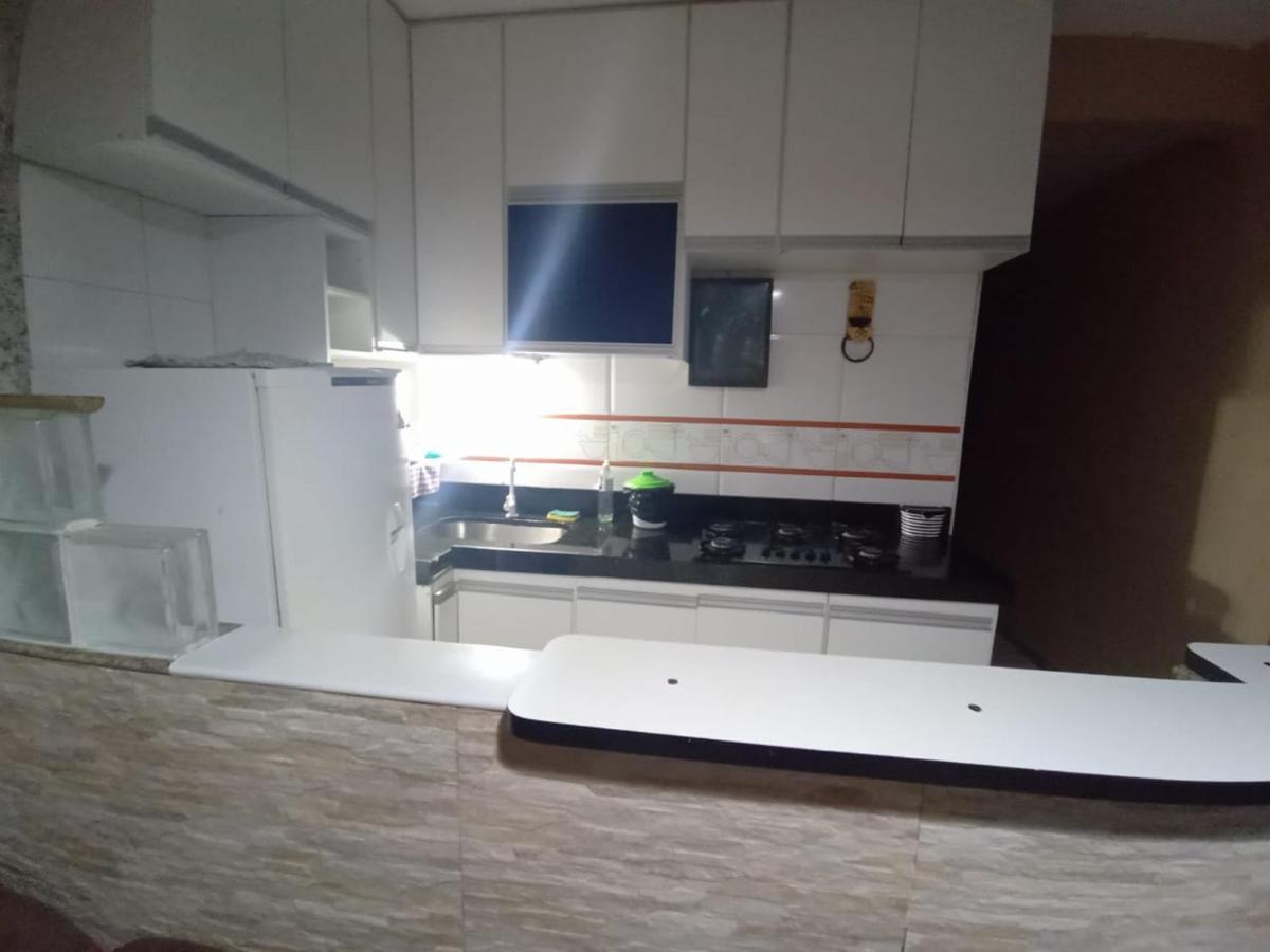 Apartamento Mobiliado 10 Minutos Da Praia Do Forte Cabo Frio Luaran gambar